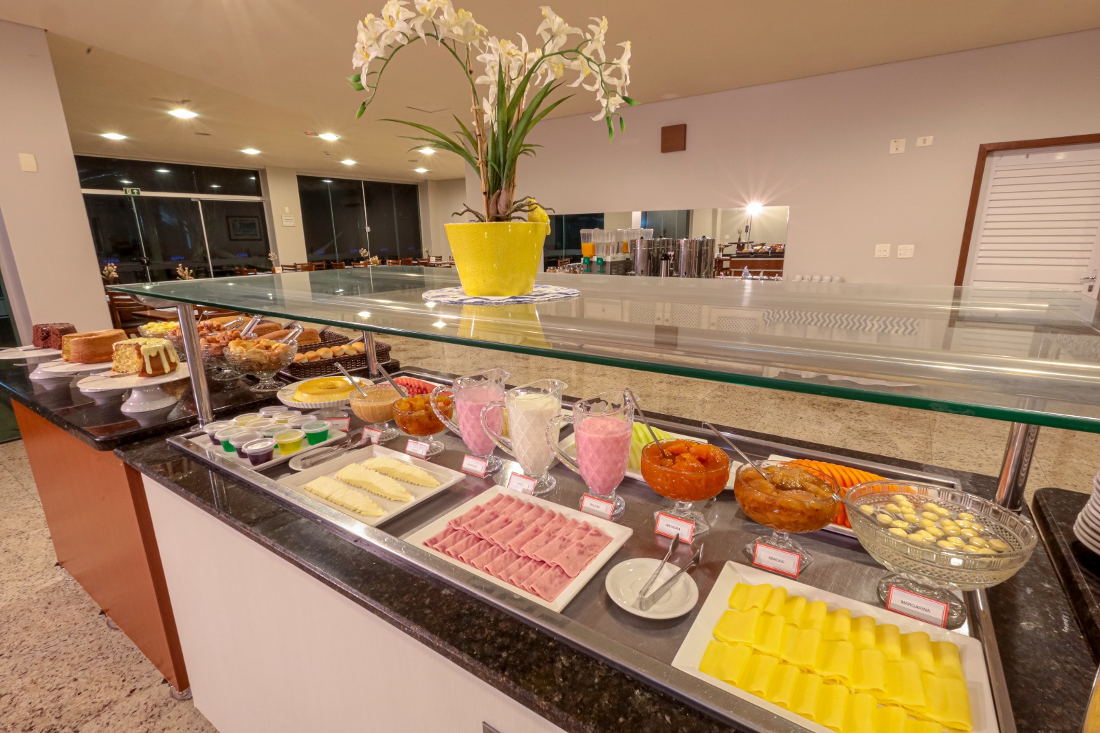 Café da manhã incluso
